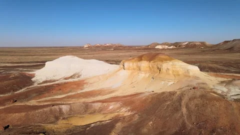 Flying over rock formations of Kanku-Breakaways Conservation Park, Australia Video stock 278096381