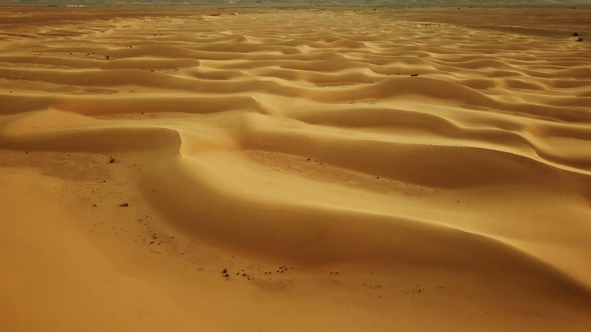 https://images.pond5.com/flying-over-sand-dunes-sahara-087815998_prevstill.jpeg