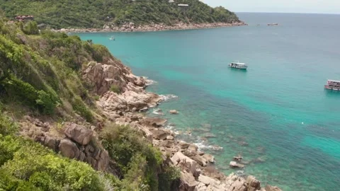 Flying over some Cliffs @ KohTao Видео 151049052