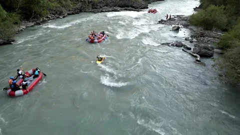 Flying over the water6 Video stock 246980355