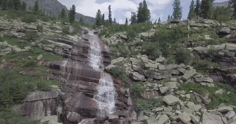 Flying Over The Waterfall and Mountain Lake In The Siberian Nature Park , Russia 스톡 동영상 126281472