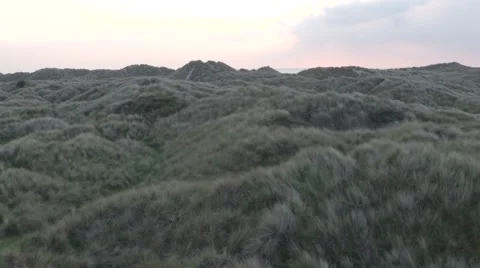 Flying Over Ynyslas Sand Dunes 库存影片 65394653
