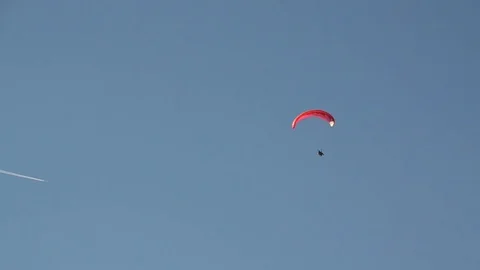 Flying paragliders in the mountains Stock Footage 70921653