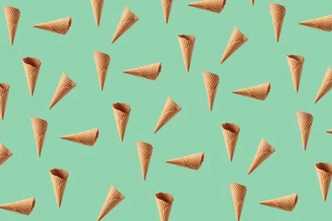 Flying pattern from crispy waffle cones for ice cream or gelato. Food patt... Foto stock