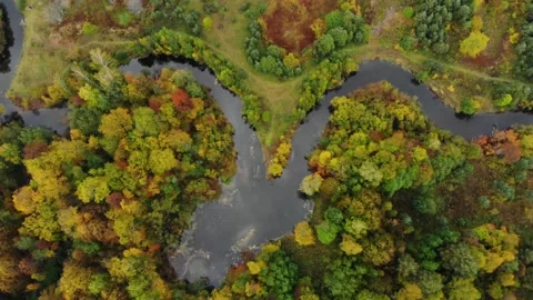 Flying a quadrocopter over water Stock Footage 163177662