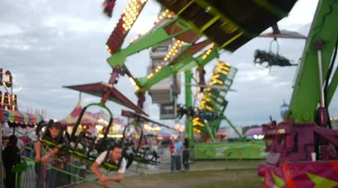 Flying Ride at County Fair Vidéo 12921517