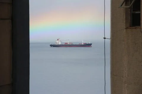 Flying ship 库存照片