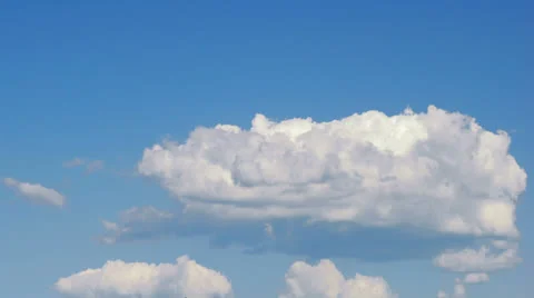 Flying summer clouds 스톡 동영상 24625495