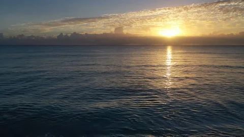 Flying into the sunrise 库存影片 123920786