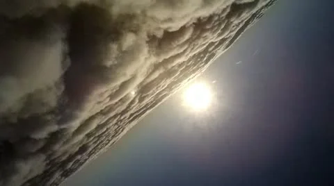 Flying through clouds 7.d Stockbeeldmateriaal 21241934