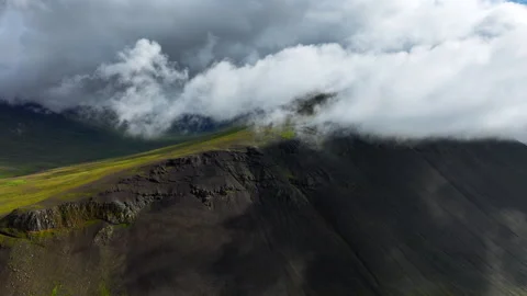 Flying Through Clouds Above Hills Cowered With Green Grass, Paradise Heaven Vidéo 261628884