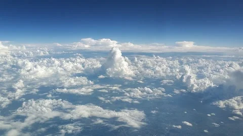 Flying through clouds Stock Footage 133139057