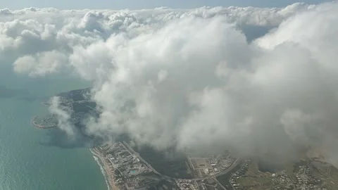 Flying through clouds/ take off from Tunus Airport 库存影片 134496127