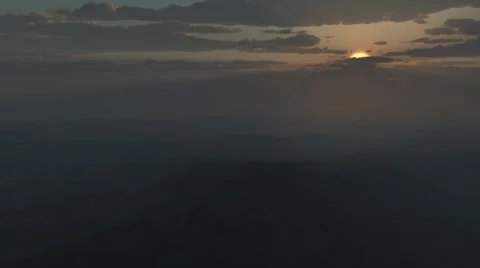 Flying up through the clouds towards the sun Video stock 5297244