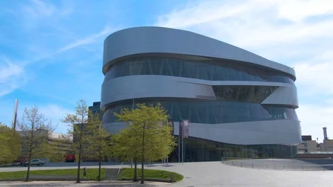 Flying through the streets of Stuttgart Stock Footage 106855262