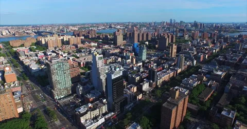 Flying Towards Upper Westside Vídeos de archivo 59525631