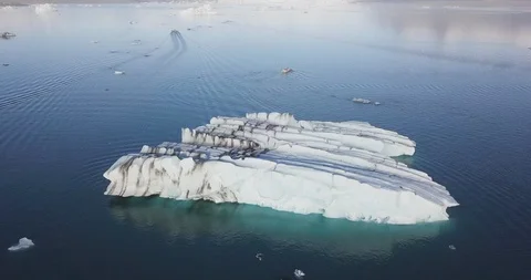 Flying view of Jokulsarlon Video stock 106167035