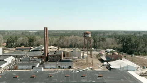 Flyover of an abandoned factory Stock Footage 193638390