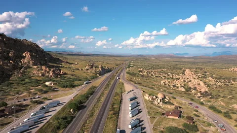 Flyover rest area next to interstate ten in Texas Canyon, Arizona Stock Footage 166073064
