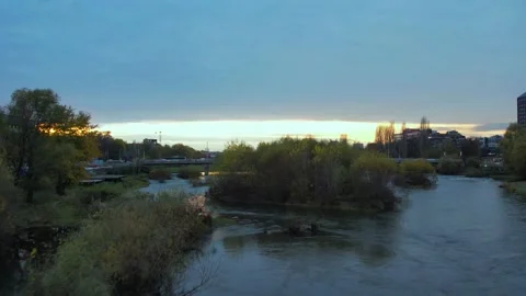 FlyoverRiverSunsetBridge 動画素材 223683550