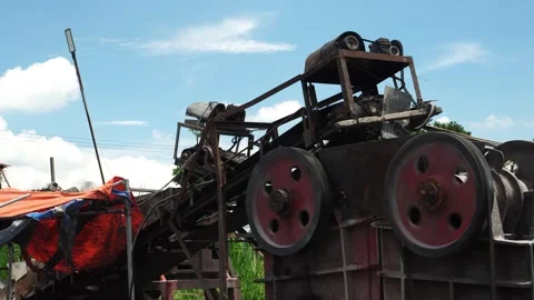 Flywheel on a rotating machine Stock-Footage 273931084