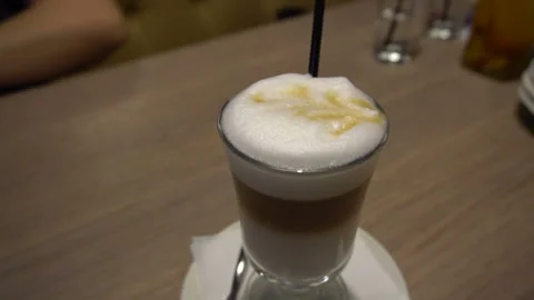 Foam in a coffee glass slow Stock-Footage 89286953
