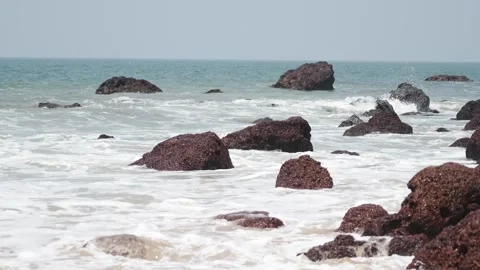 Foamy wave on stone Video stock 241424432