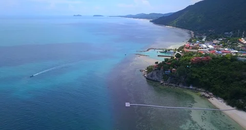 Foating demountable plastic bridge Stock Footage 89530549