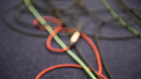 Focus changes on lots of tangled television cables 스톡 동영상 126971280