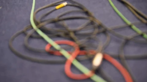 Focus changes on lots of tangled television cables 스톡 동영상 126971310