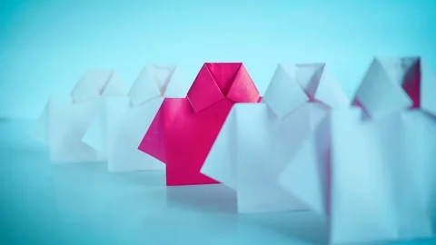 Focus in one Red among white origami shirt paper , best choosing of recruitme 動画素材 117656584