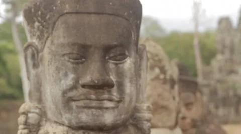 Focus Out-In Decorative Head  動画素材 42774728