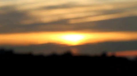 Focus pull to sunset skyline Video stock 33846708