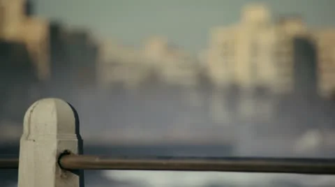 Focus pull to urban scene in Cape Town Video stock 11116244