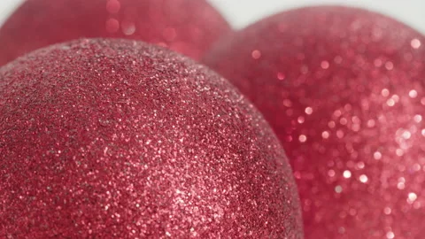Focus pulling between red sequined spheres for Christmas tree 4K video Stock Footage 203918374
