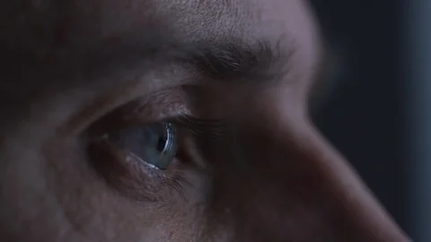 Focused eyes Stock-Footage 99751844