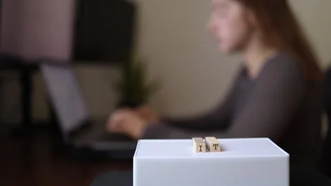 Focused freelance technology work Видео 337570503