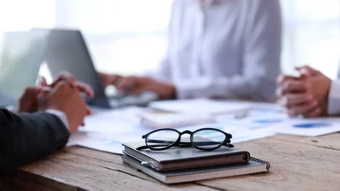 Focusing on the glasses Stock Footage 217507961