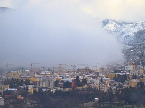 Fog approaching on the city cranes Stock Footage 71936872