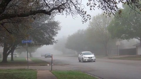 Fog in a city. Video stock 87946021