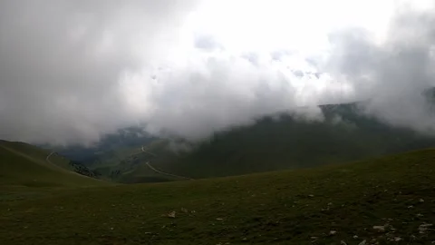 Fog in the mountains Stock Footage 142748164