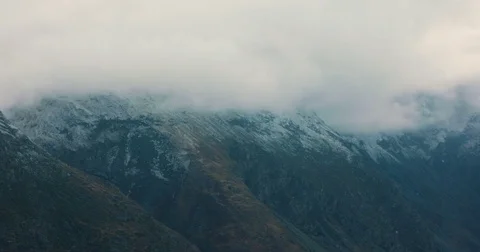 A fog in the mountains, timelapse Video stock 81040718