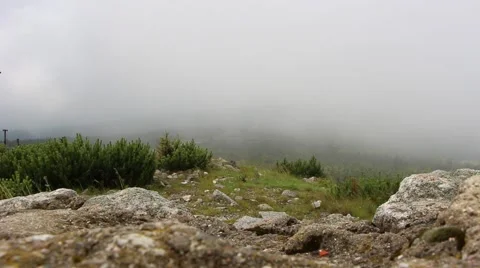 Fog in the mountains - weather Video stock 40314488