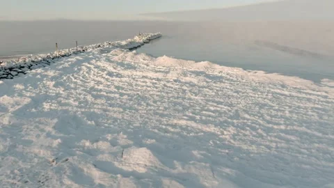 Fog over calm sea in cold winter day 스톡 동영상 148158458