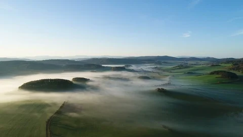 Fog Over Fields and Meadows in the Sunny Morning - Aerial View 스톡 동영상 123211527