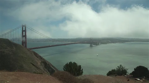 Fog over golden gate bridge Stock Footage 44914366