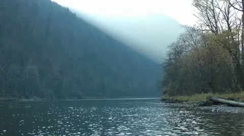 Fog over the hill. Stock Footage 8908469