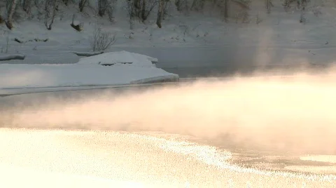 Fog over the lake 스톡 동영상 788854