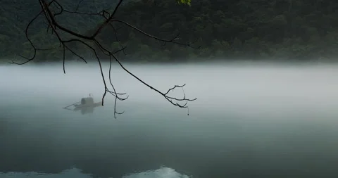 Fog overflowed the Xiaodong River Stock Footage 295587137