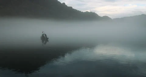 Fog overflowed the Xiaodong River Stock Footage 295590659